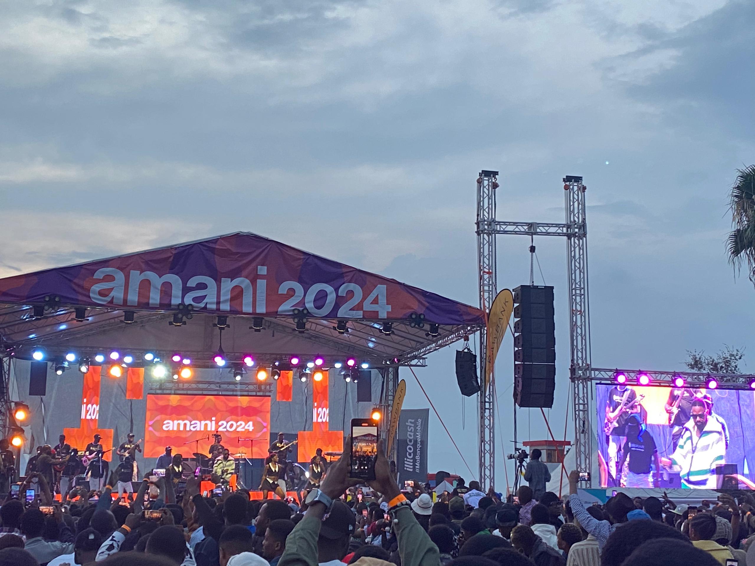 Un concert de Ferré Gola marque la fin du festival Amani à Goma